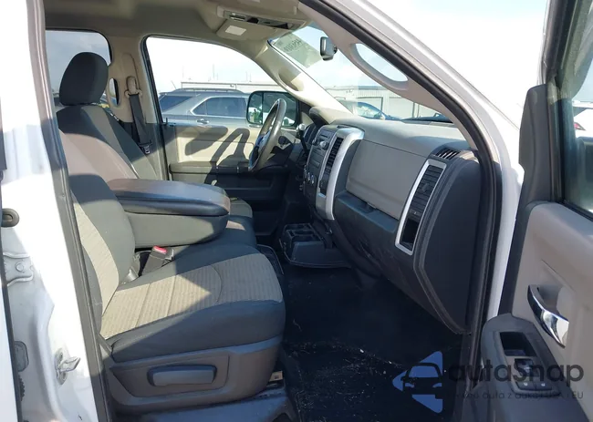 1C6RD7LT4CS279804: 44563019