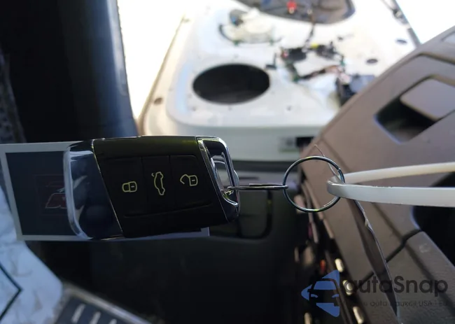 WVWAR7AN4LE013841: 44563057