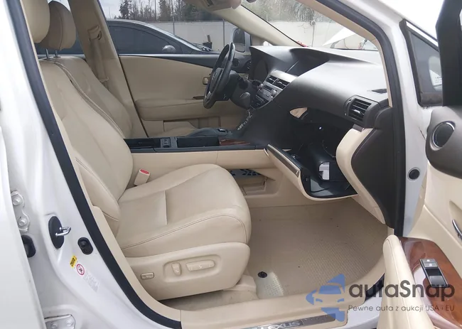 2T2ZK1BAXFC194611: 44563089