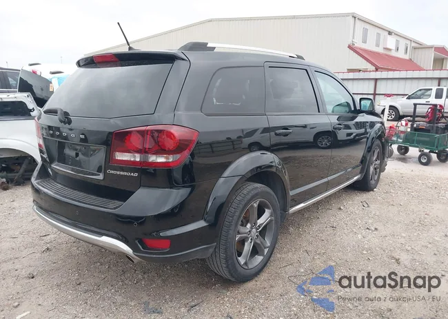 3C4PDCGGXFT614833: 44562179