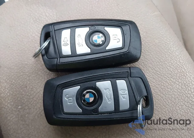 5UXWX5C53CL726463: 44562352