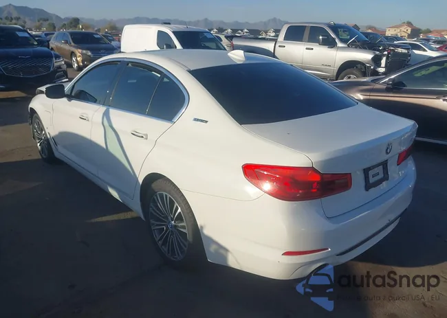 WBAJA9C50JB034276: 44562418