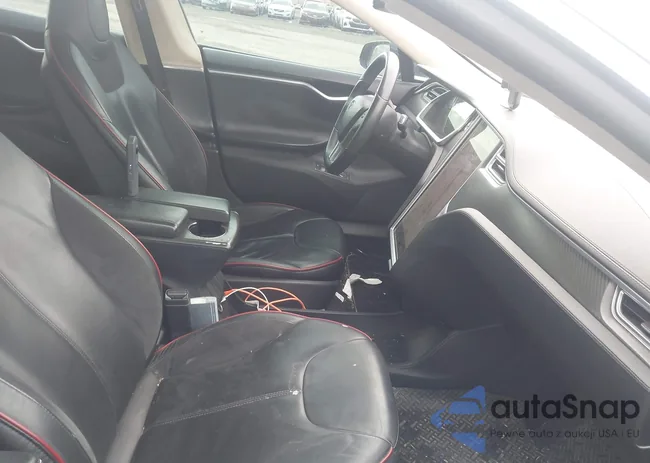 5YJSA1CP8DFP11649: 44563533