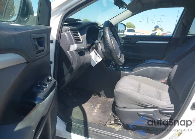 5TDZARFH2GS019033: 44563602