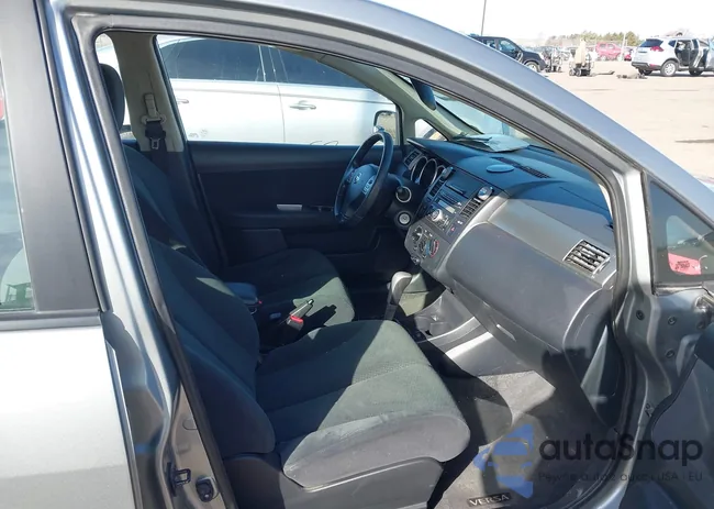 3N1BC1CP0CK291985: 44563647