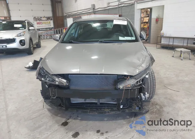 KMHD74LF6LU896575: 44563681