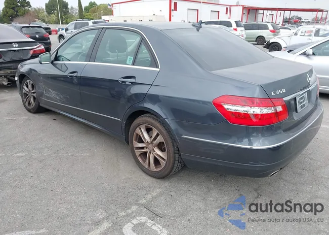 WDDHF8HB8BA351182: 44563684