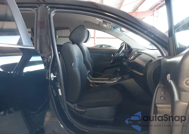 KNDPC3A21B7023773: 44563732