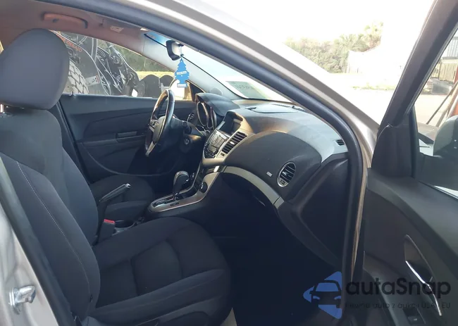 1G1PC5SB9E7421580: 44563741