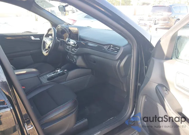 1FMCU0MN7TUA09648: 44563797