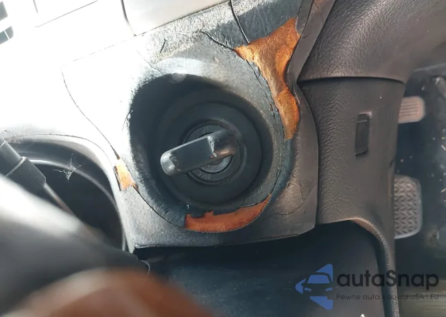 JTJGA31UX40001268: 44563866