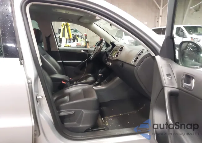 WVGBV7AX3DW511375: 44564043