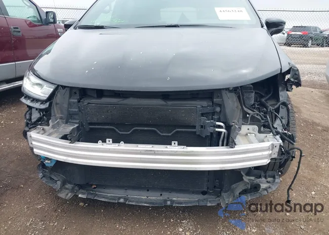 2C4RC1GG5TR161722: 44563248