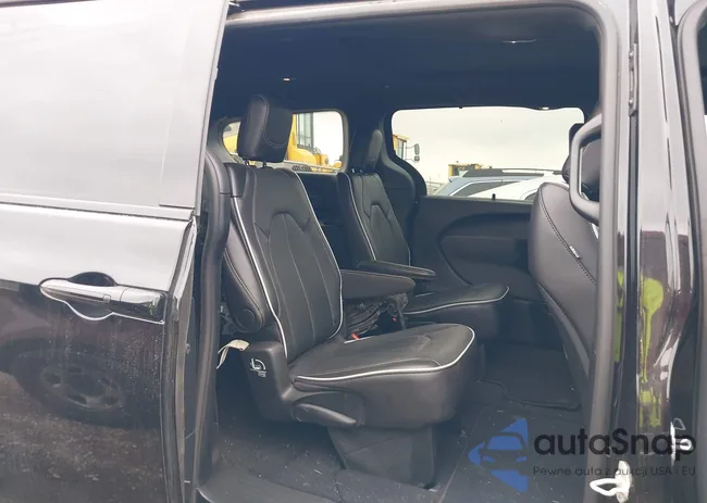 2C4RC1GG5TR161722: 44563248