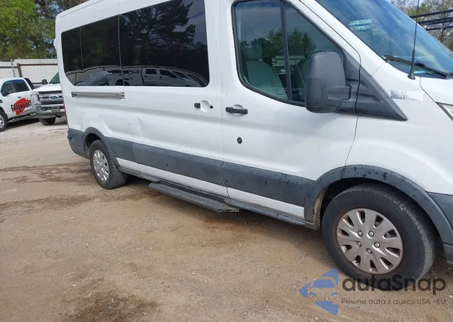 1FBAX2CG0FKA59197: 44563418