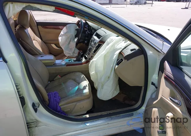 1G6DJ577890135483: 44563419