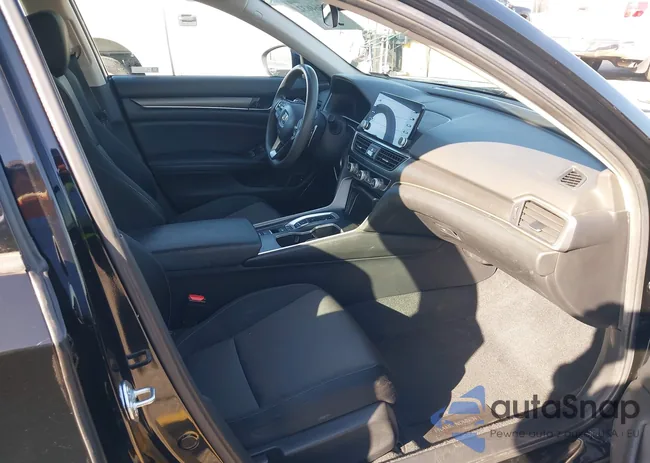 1HGCV3F12MA017738: 44564632