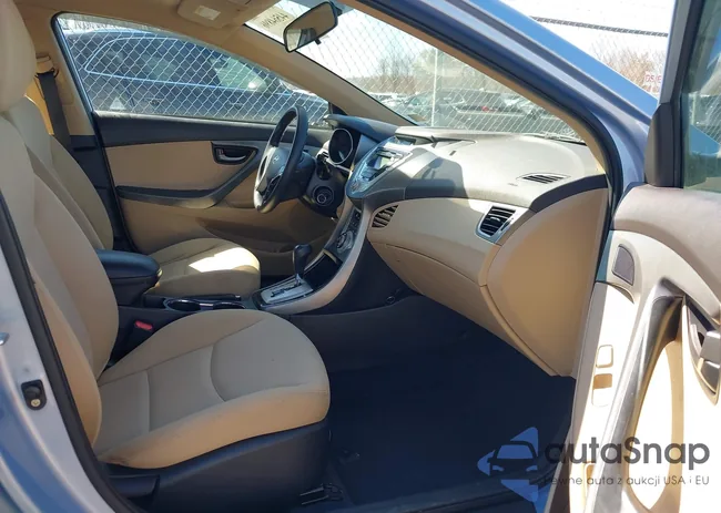 KMHDH4AEXCU468211: 44564896