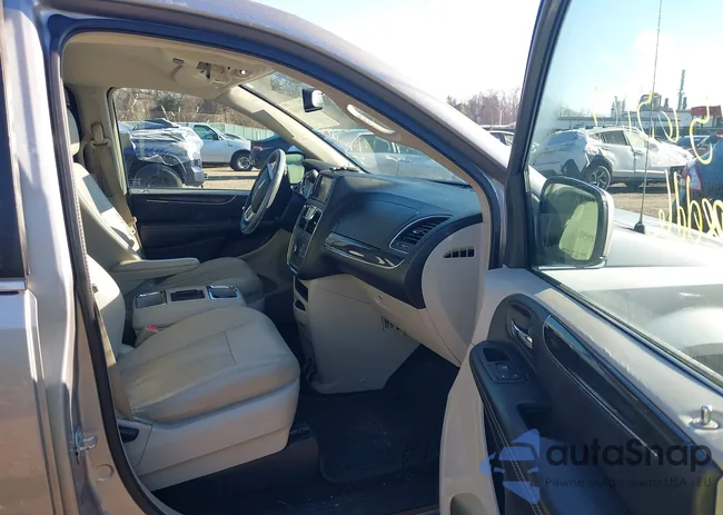 2C4RC1BG3GR198488: 44565007