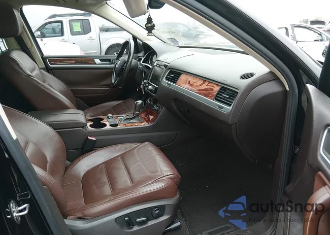 WVGFK9BP7CD004140: 44565017