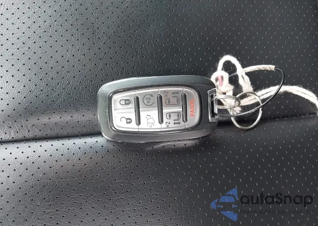 2C4RC1BG7PR594052: 44565110