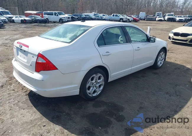 3FAHP0HA1BR333473: 44564182