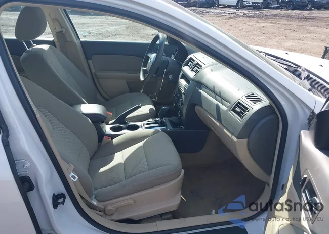 3FAHP0HA1BR333473: 44564182