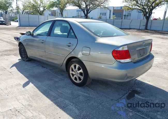 4T1BF30KX6U624458: 44564359