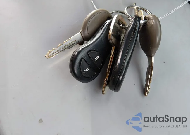 1B7HG48N22S539216: 44565560