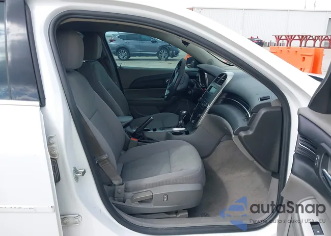 1G11B5SLXEF151265: 44565738