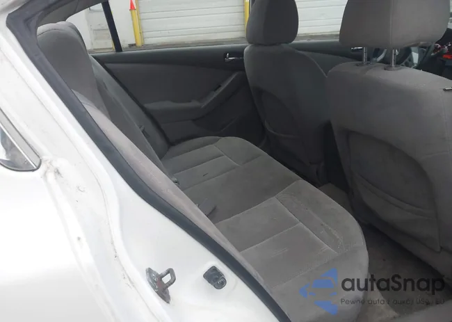 1N4CL21E97C153145: 44565832