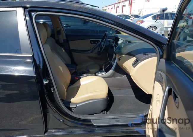 KMHDH4AE3CU433803: 44565869