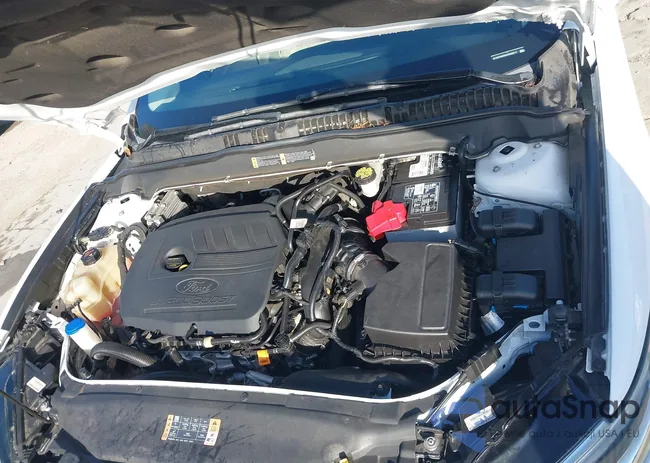 3FA6P0HD9JR233217: 44565980