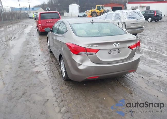 5NPDH4AE6DH293200: 44565378