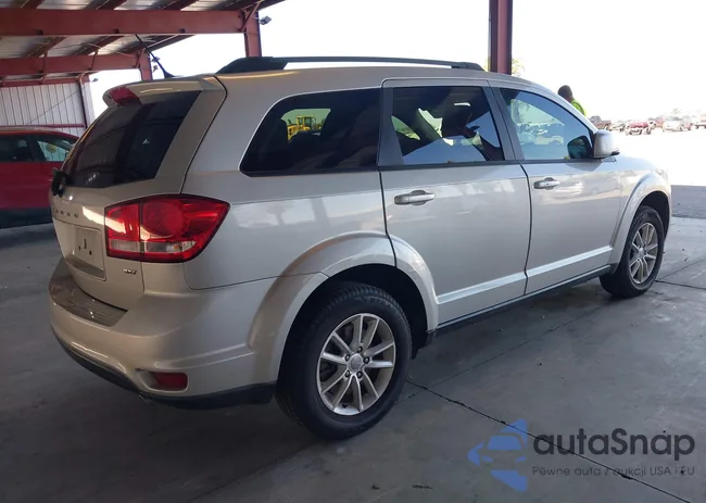 3C4PDCBG8ET105510: 44566633