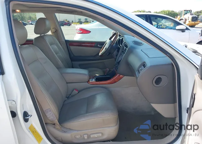 JT8BL69S140014503: 44566823