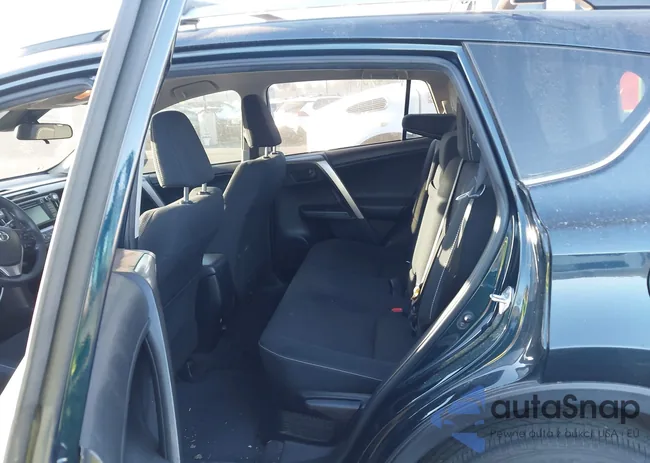 JTMRJREV2JD249195: 44566943