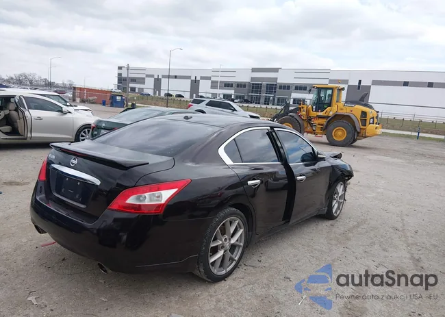 1N4AA5APXBC851868: 44566164