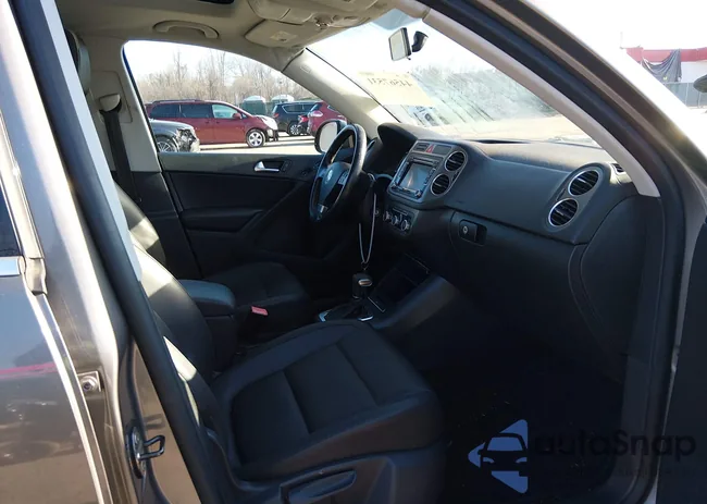 WVGAV7AX4AW525387: 44567531