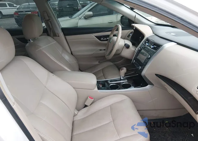 1N4AL3AP5DC176433: 44567563