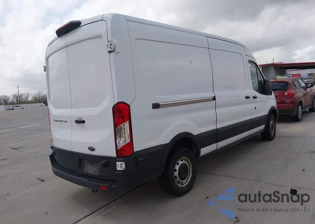 1FTYR2CM2KKA02035: 44567564