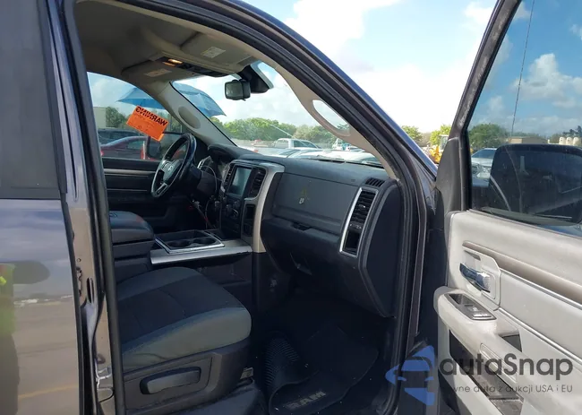 1C6RR6GG3ES269227: 44567627