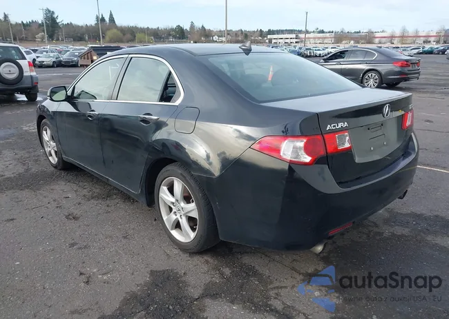 JH4CU2F68AC041063: 44567703