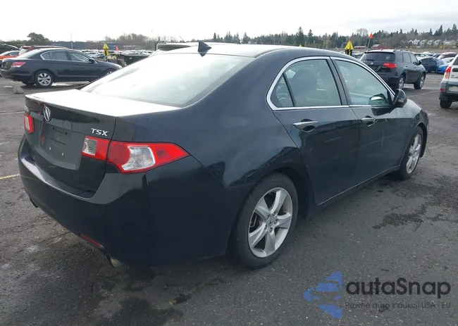 JH4CU2F68AC041063: 44567703