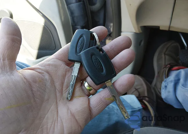 3FADP4AJ6DM185739: 44567784