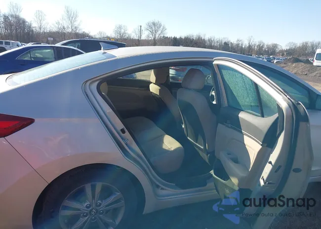 5NPD84LF8HH124503: 44567810