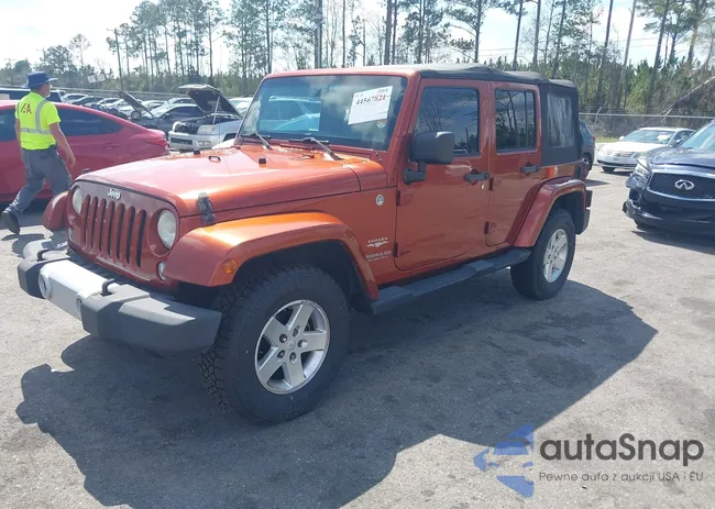 1C4BJWEGXEL168913: 44567821