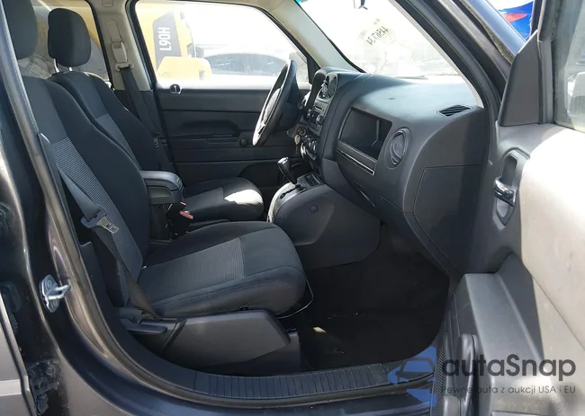 1C4NJPBA2FD273802: 44567834