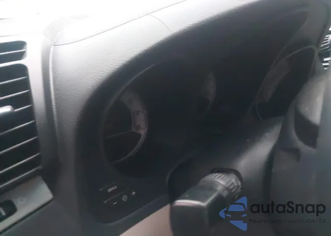 19UUA66207A048436: 44567871