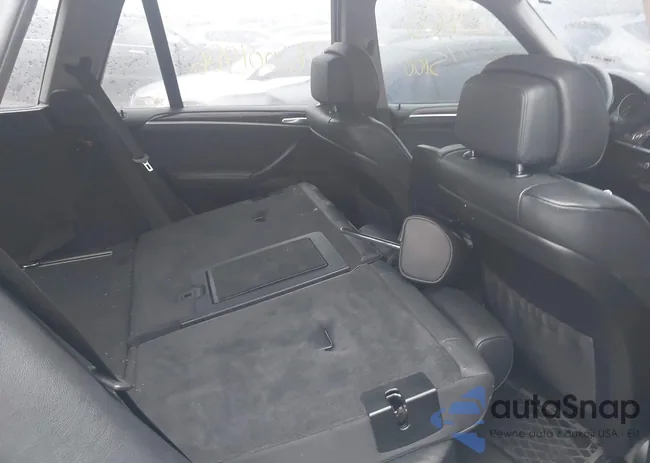 5UXFE4C58AL279562: 44567877